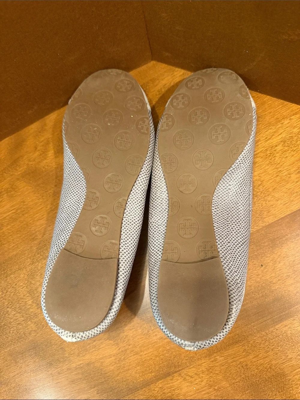 Tory Burch tory burch
